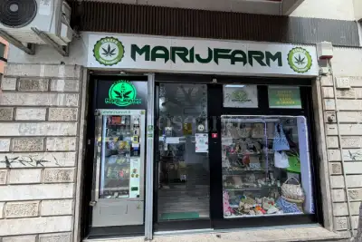 Attività Commerciale in vendita, Via dei Panfili, Roma