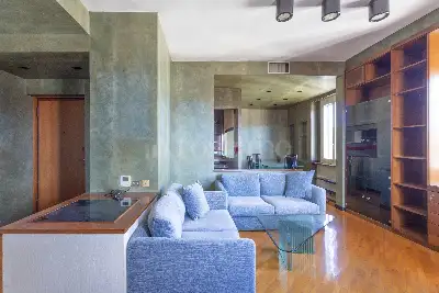 Casa in vendita, Via Giovanni Battista Morgagni, Milano