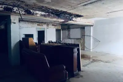 Laboratorio in vendita, Via Emilio Longoni, Roma