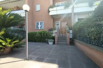 Casa in vendita, Via Andrea Millevoi, Roma