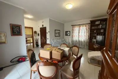 Villa in vendita, Via Taleggio, Roma