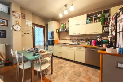 Casa in vendita, Via Giuseppe Viner, Roma