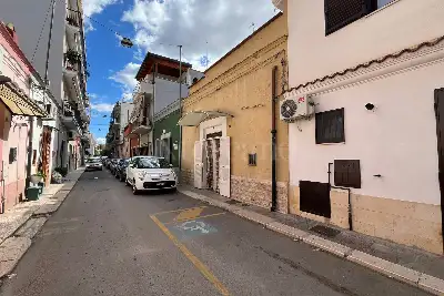 Casa in vendita, Via Basilicata, Cerignola