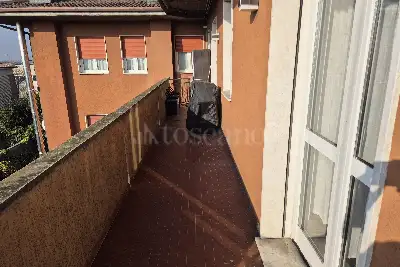 Casa in vendita, Via Garza, Borgosatollo