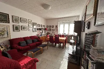 Casa in vendita, Via Curio Dentato, Milano