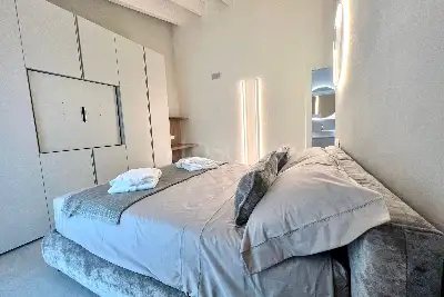 Villa in vendita, Via Montebello, Lonato del Garda