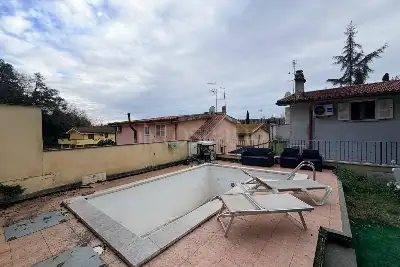 Palazzo in vendita, Via del Casale delle Pantanelle, Roma