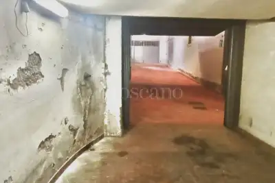 Box in vendita, Largo Gaetano la Loggia, Roma