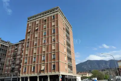 Casa in vendita, Viale Cesare Battisti, Terni