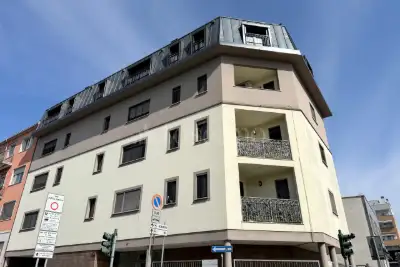 Casa in vendita, Via Giovanni Battista Cassinis, Milano