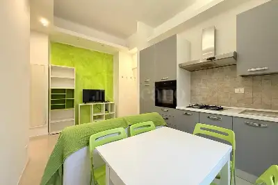 Casa in vendita, Viale Tibaldi, Milano