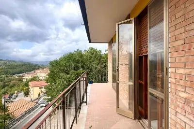 Casa in vendita, Via San Lucia, Tufo