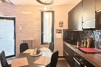 Casa in vendita,  Via Pergola, Moniga del Garda