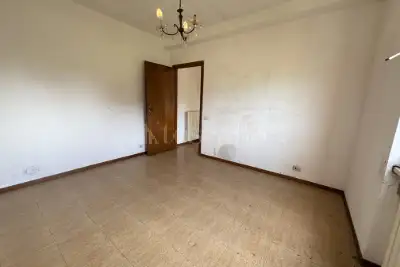 Palazzo in vendita, Via Civitella, Nettuno