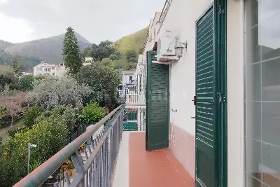 Villino a Schiera in vendita, Via alla Falconara, Palermo