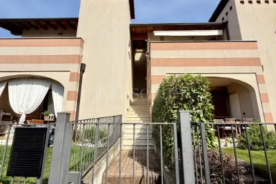 Casa in vendita, Via D. Alighieri, Monticelli Brusati