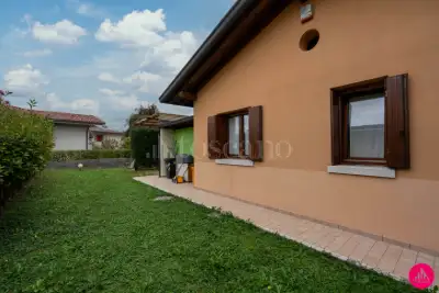 Villa in vendita, Via Visinale Centro, Pasiano di Pordenone