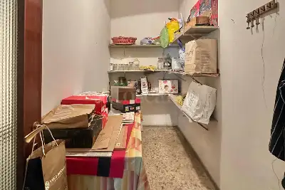 Casa Indipendente in vendita, Via Tuscolana, Roma