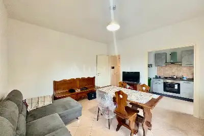 Casa in vendita, Via Mario Longhi, Brescia