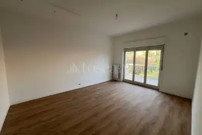 Casa in vendita, Piazza Vittorio Veneto, Sant'Agata li Battiati