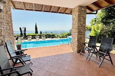 Villa in vendita, Via Mezzane, Villanuova sul Clisi