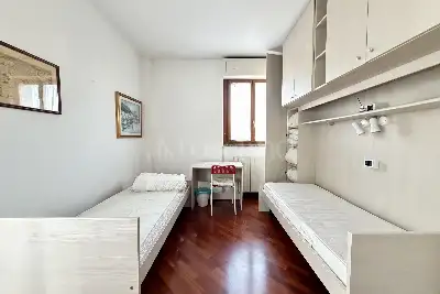 Casa in vendita, Via Angelo Inganni, Milano