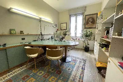 Casa in vendita, Via Alessandro Volta, Milano