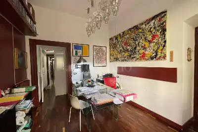 Casa in vendita, Via Domenico Morelli, Napoli