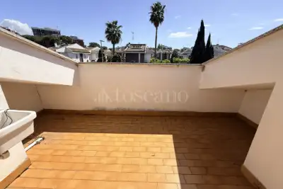 Villino a Schiera in vendita, Via Mar della Cina, Roma