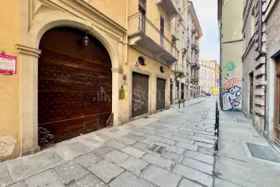 Casa in vendita, Via Porta Palatina, Torino