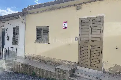 Casa Indipendente in vendita, Via Comunale Sperone, Messina