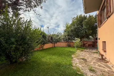 Villino a Schiera in vendita, Via Atene, Olbia, Olbia