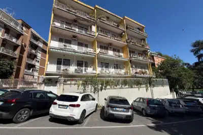 Casa in vendita, Via Francesco Algarotti, Roma