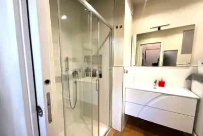 Casa in vendita, Via Privata Angera, Milano