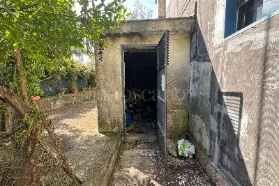 Casa in vendita, Via Lavina, Aci Sant'Antonio