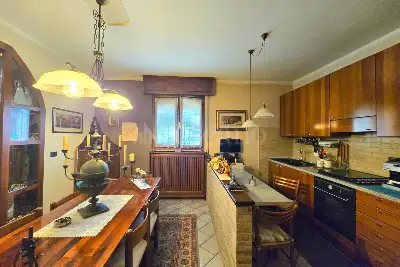 Villa Bifamiliare in vendita, Via Bevilacqua, Concesio, Concesio