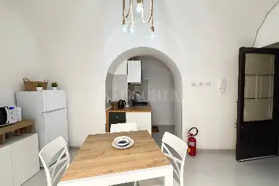 Casa in vendita, Via Ughetti, Catania