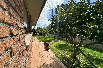 Casa Indipendente in vendita, Strada Piscina Scura, Latina