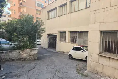 Box in vendita, Via Gian Leonardo Ceruso, Roma