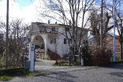 Villa in vendita, Via Guglielmo Marconi, Villa d'Agri, Marsicovetere, Marsicovetere