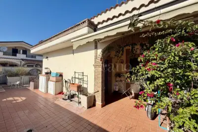 Villa Plurifamiliare in vendita, Via del Fosso dell'Osa, Roma