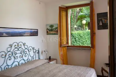 Casa Indipendente in vendita, Via Schignano, Argegno