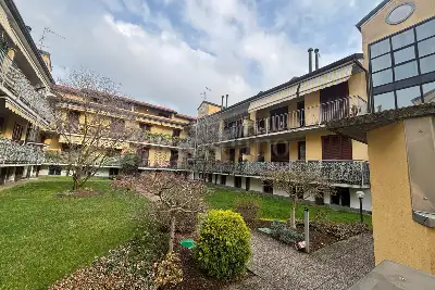 Casa in vendita, Via della Chiesa, Magnago