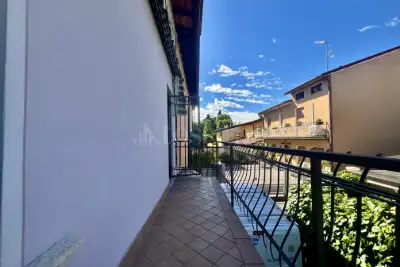Villino a Schiera in vendita, Via San Zeno, Desenzano del Garda