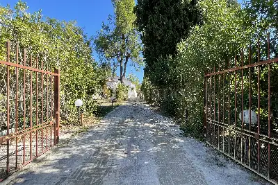 Villa Plurifamiliare in vendita, Via Mastromarco, Alanno