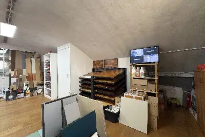 Laboratorio in vendita, Via Lago di Nemi, Milano