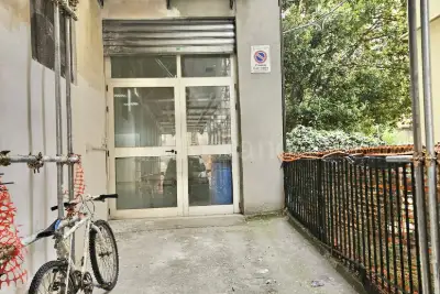 Negozio in affitto, Piazza Garibaldi, Avellino