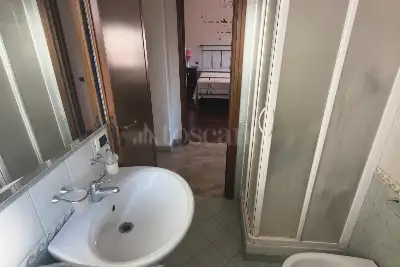 Casa in vendita, Via Spiro Valles, Roma