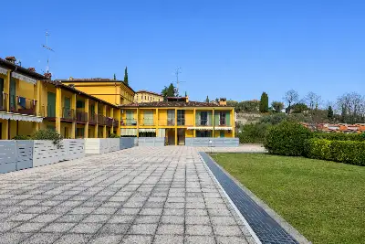 Casa in vendita, Via Cornale, Soiano del Lago