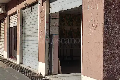 Negozio in vendita, Via Costanzo Casana, Roma